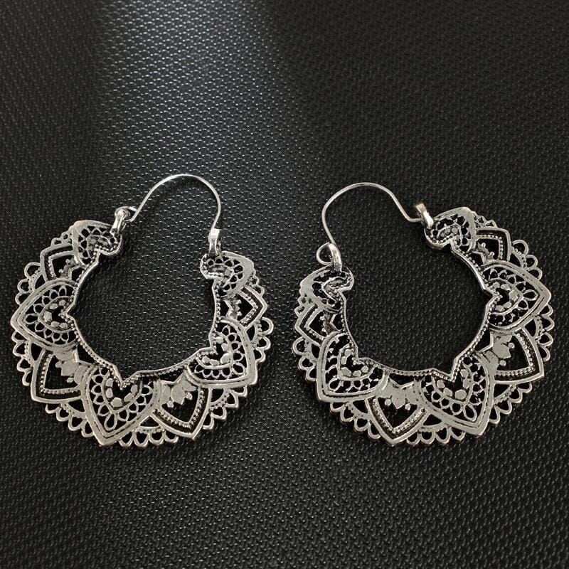 Leaf Pattern Hoop Earrings Jewelry Pretty Chix 